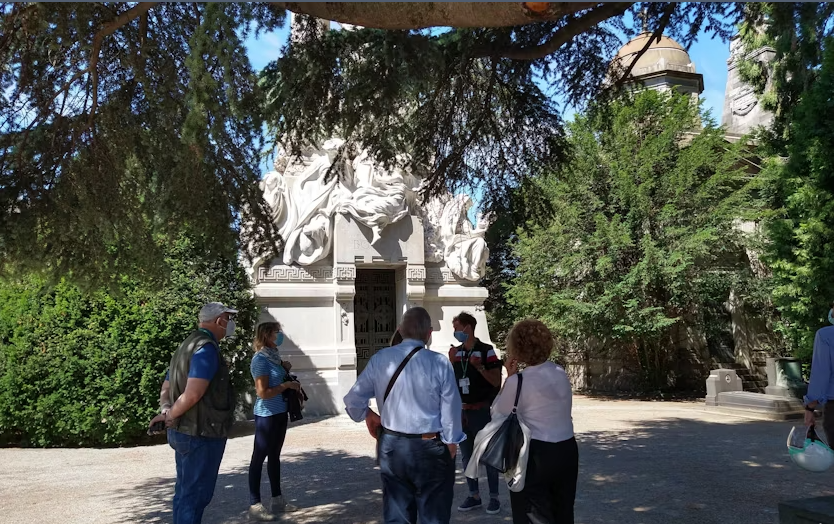 The Monumental Cemetery of Milan guided experience - Image 3